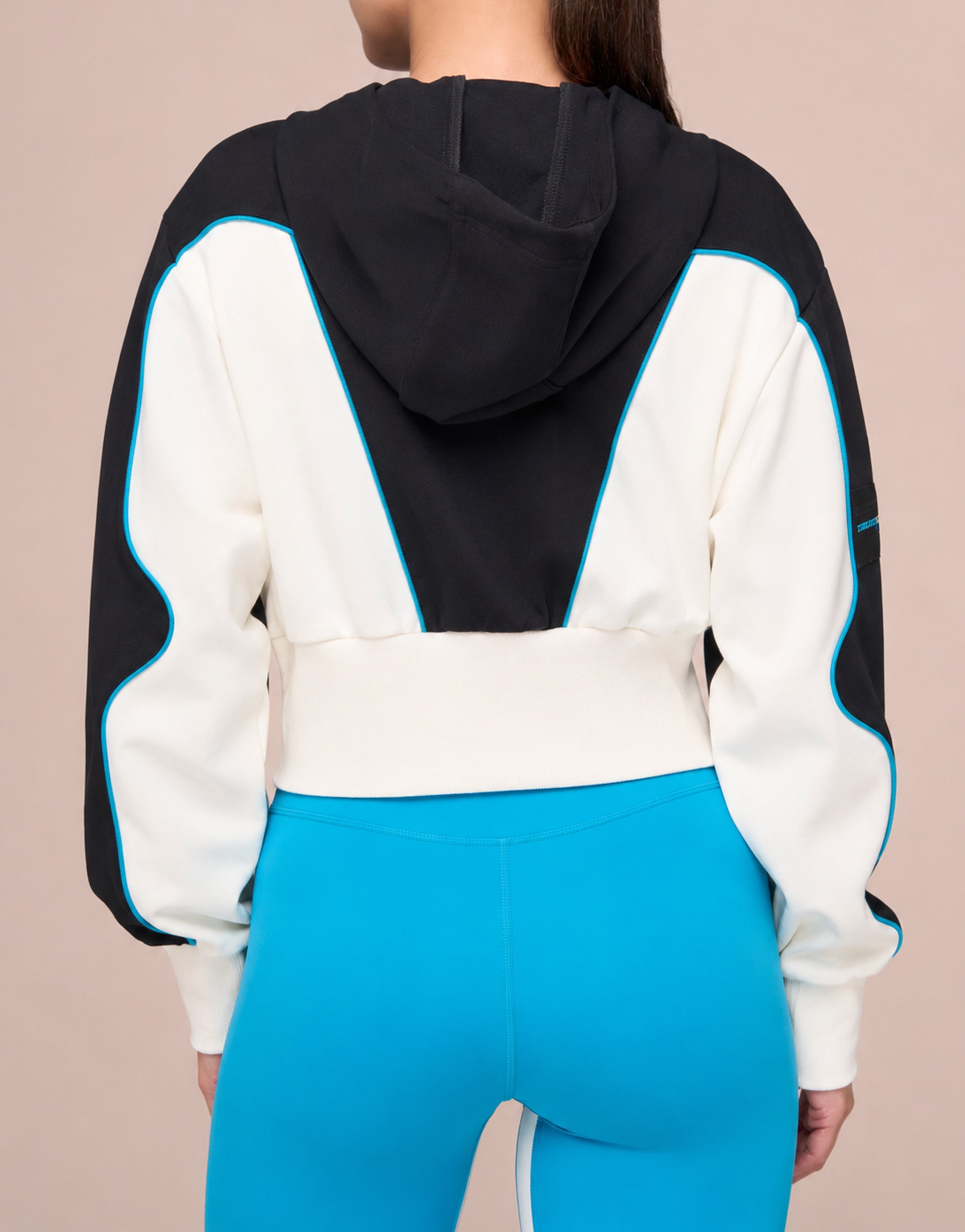 ZIPPED CREME WINDBREAK (FALLA)