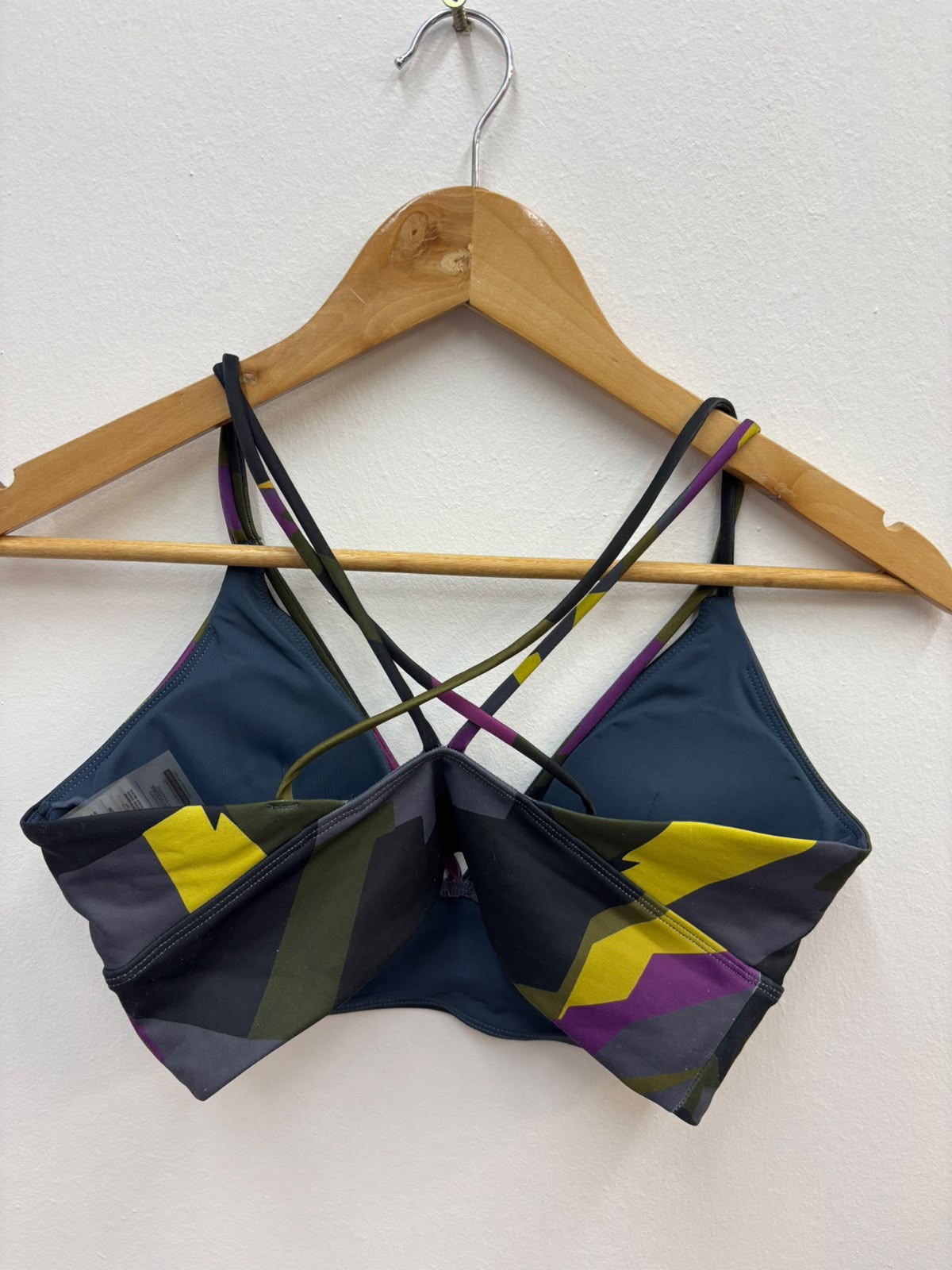 ABSTRACT TOP (FALLA)