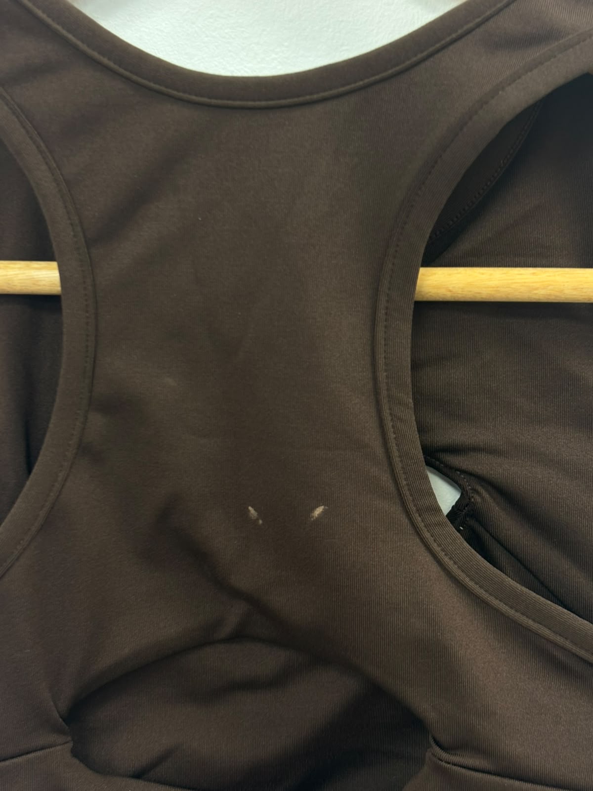 BROWN V-POINT TOP (FALLA)