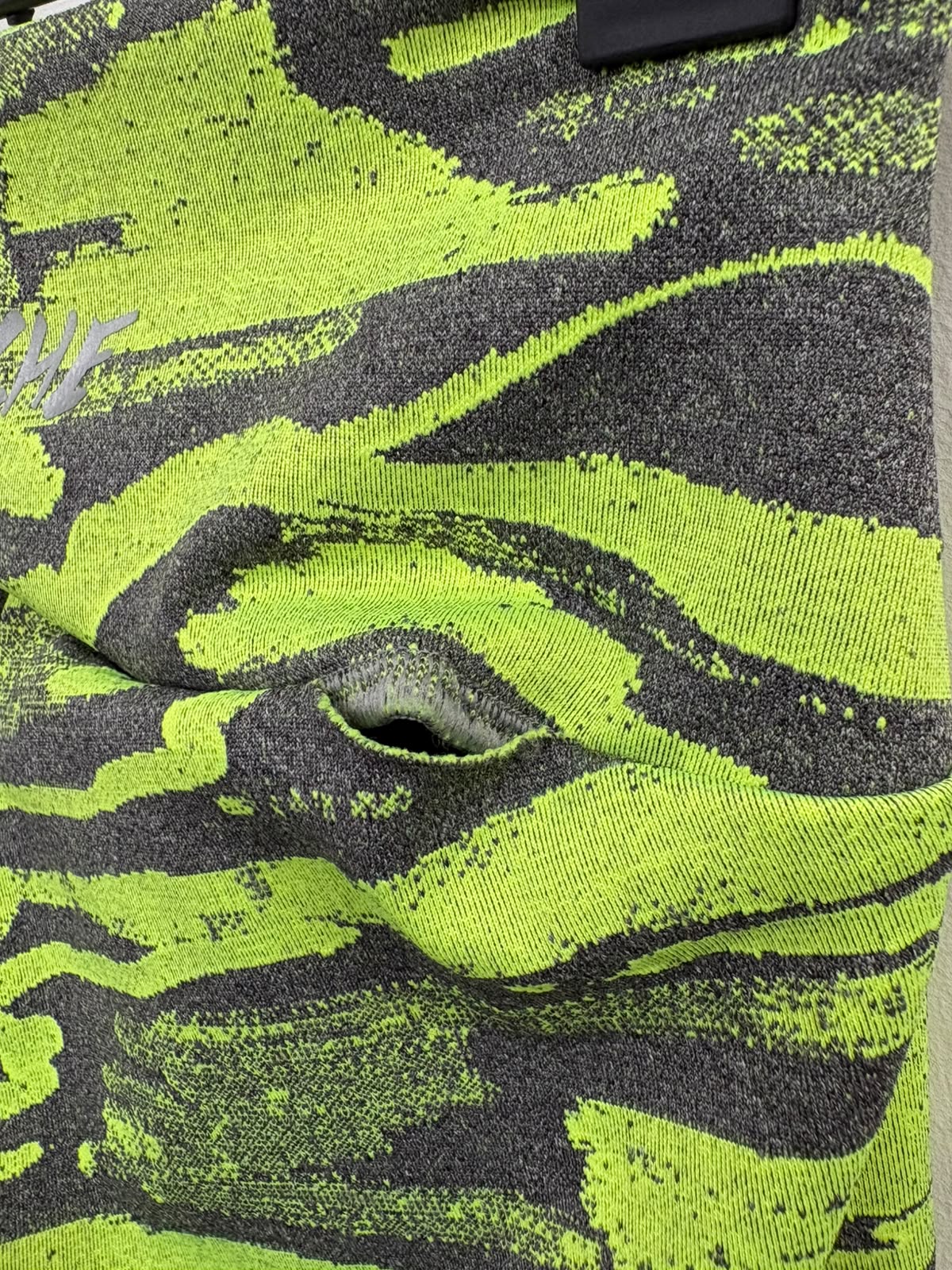 GREEN NEON LEGGING