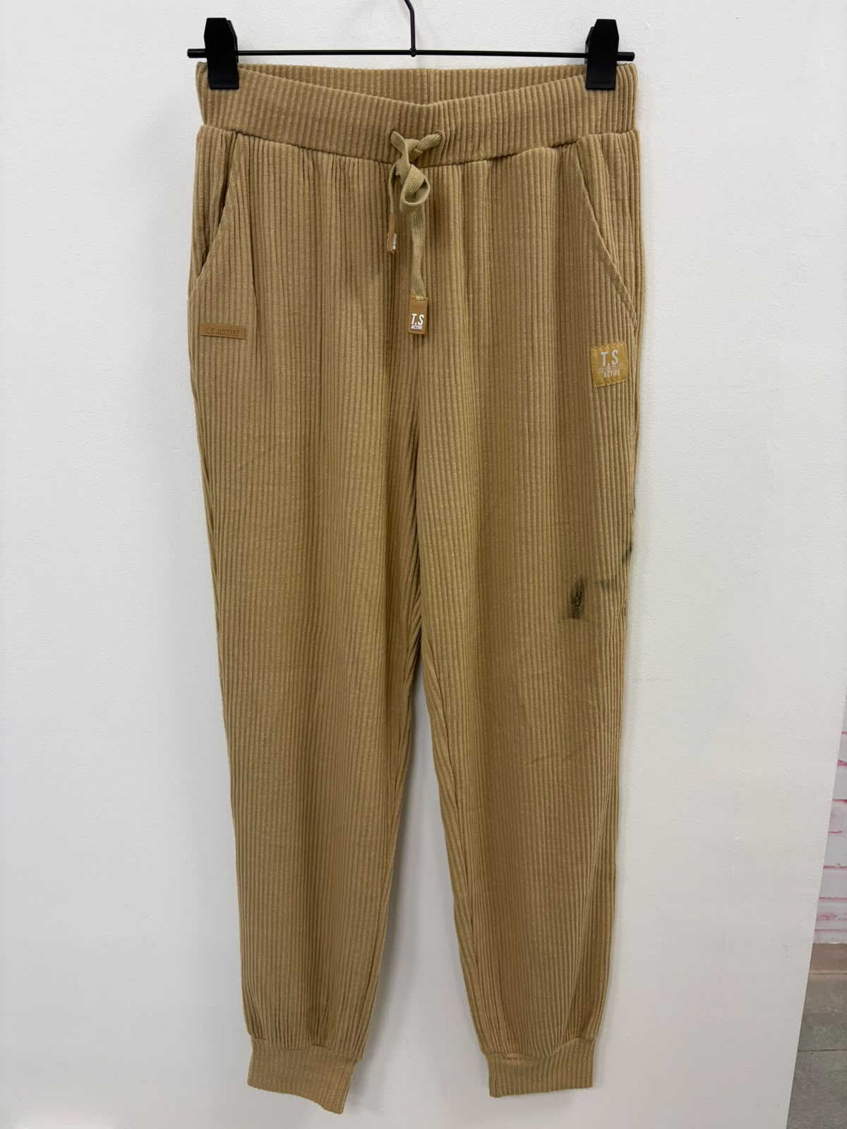 KNIT BROWN JOGGER (FALLA)