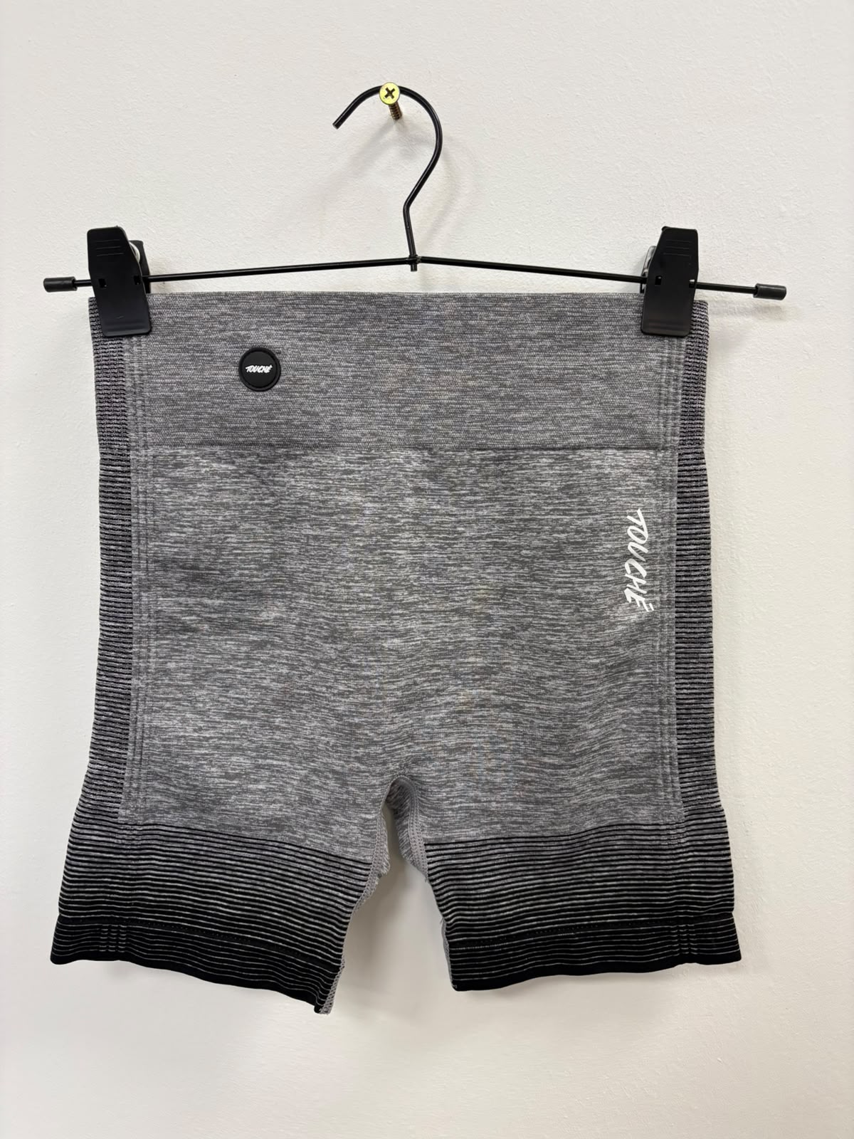 GRADE BLACK SHORT SEAMLESS (FALLA)