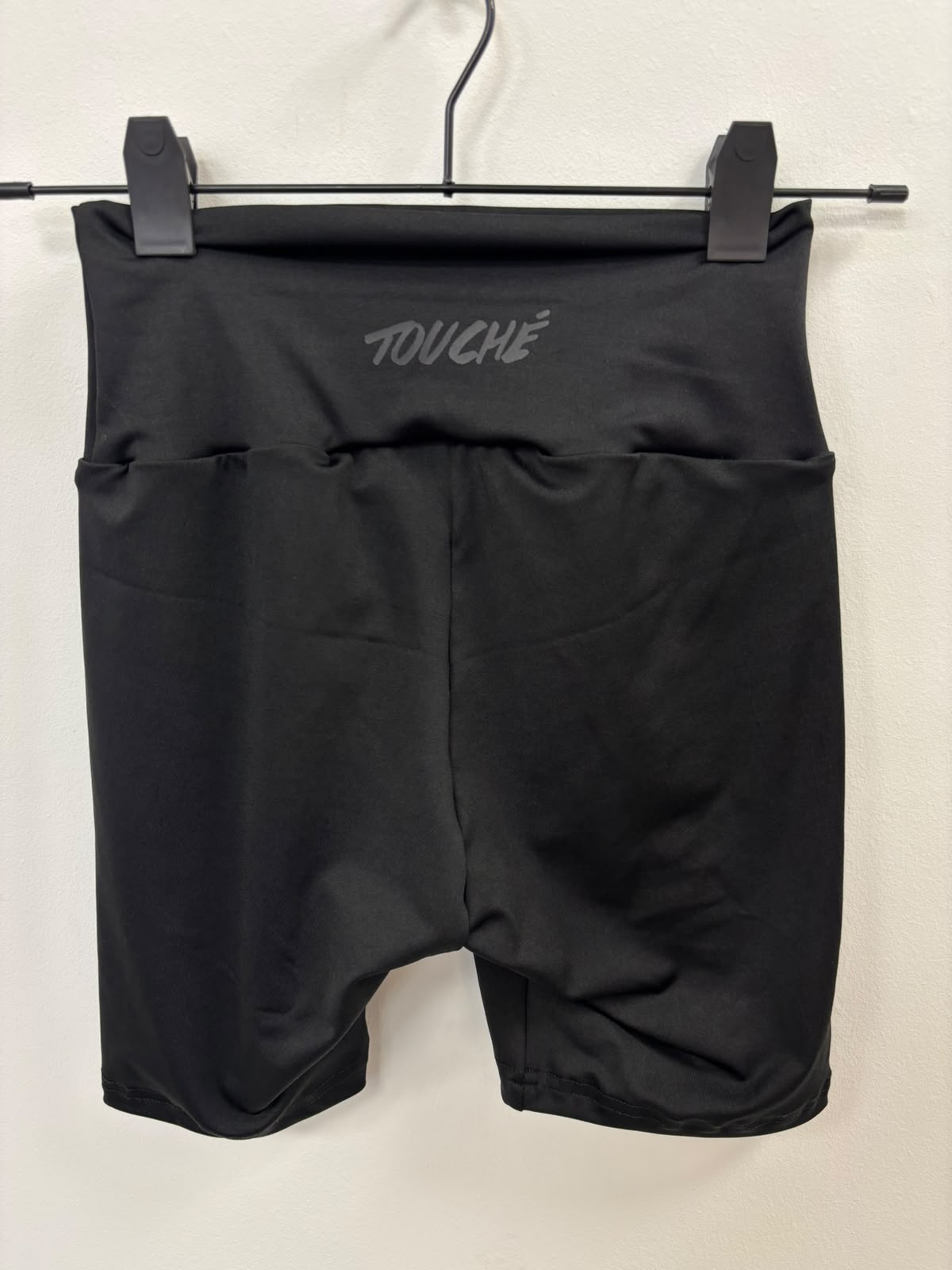 BLACK SHORT (FALLA)